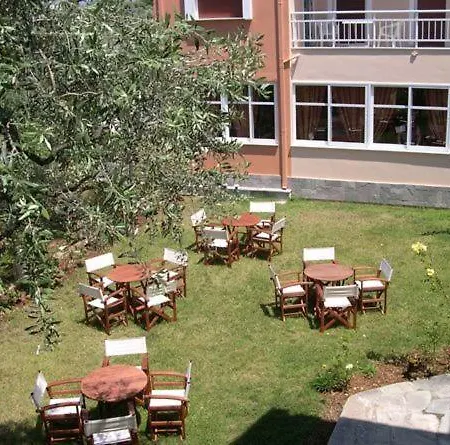 Amarilia Skala Rachoni (Thasos)