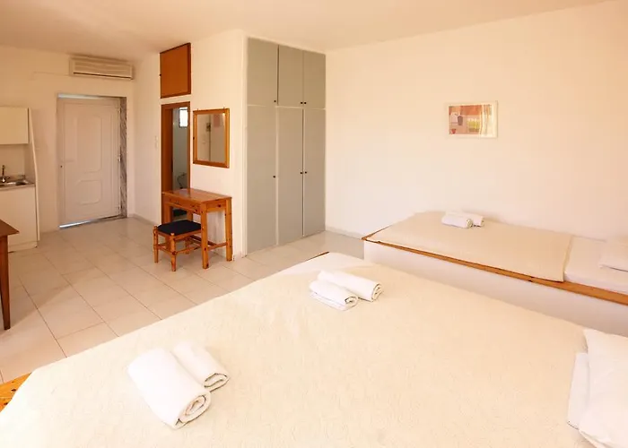 Apart Otel Amarilia Skala Rachoni (Thasos)